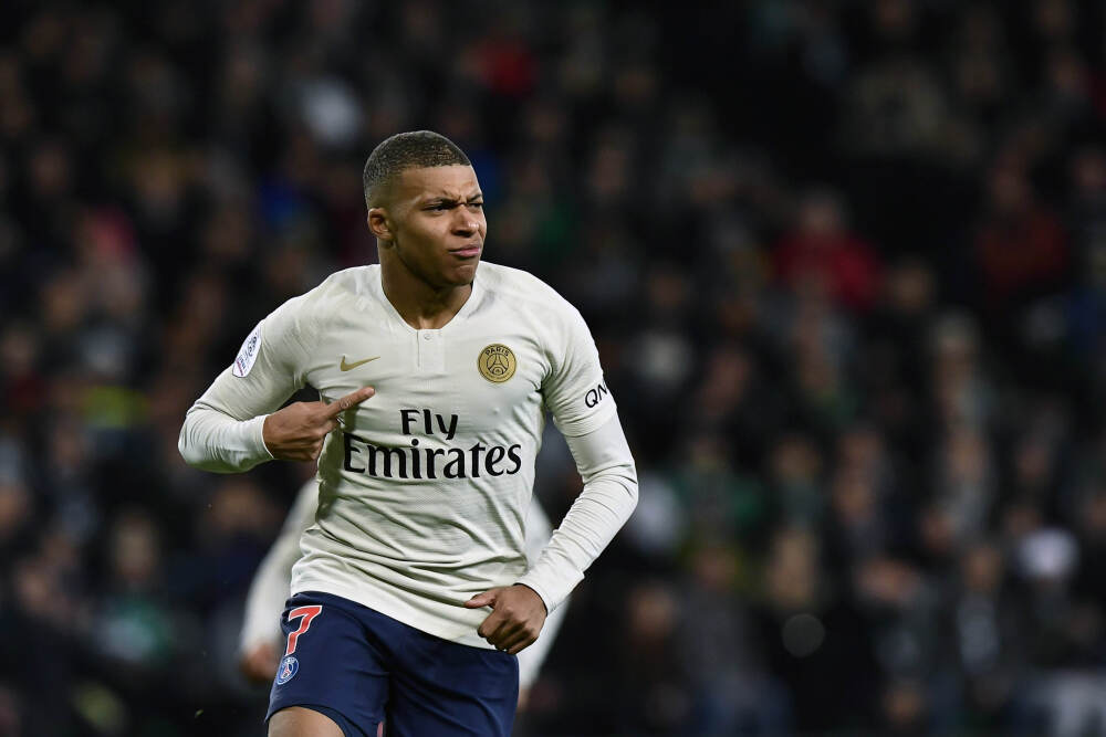   从安全王者到智能体领跑者：360何以踩准AI时代每一次浪尖